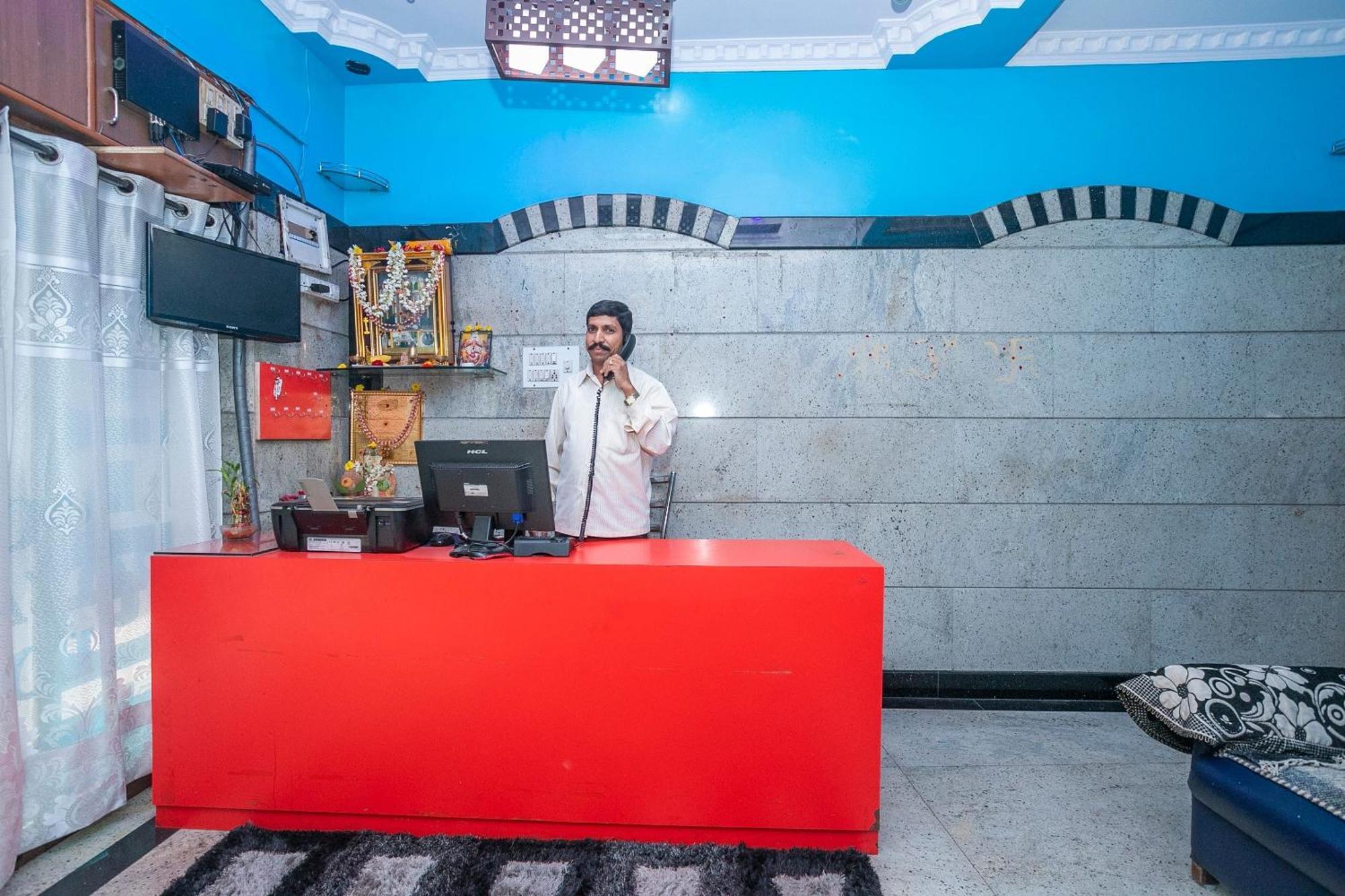 Hotel O Royal Inn Near Iskcon Temple Bangalore Eksteriør bilde